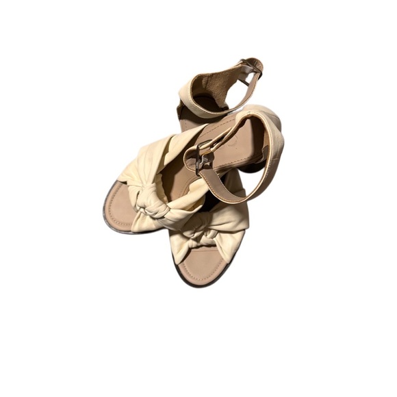 Cos white leather double knotted swing block heel size 6 USA practically new - Picture 5 of 10